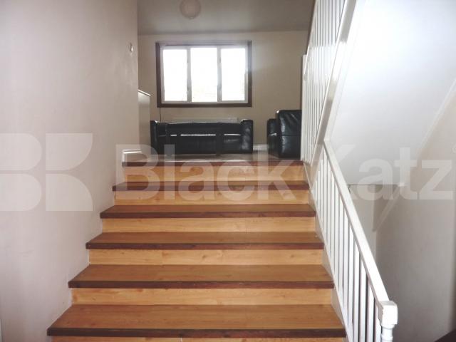 			NEW INSTRUCTION!, 3 Bedroom, 1 bath, 1 reception Flat			 Parkway, CAMDEN / REGENTS PARK